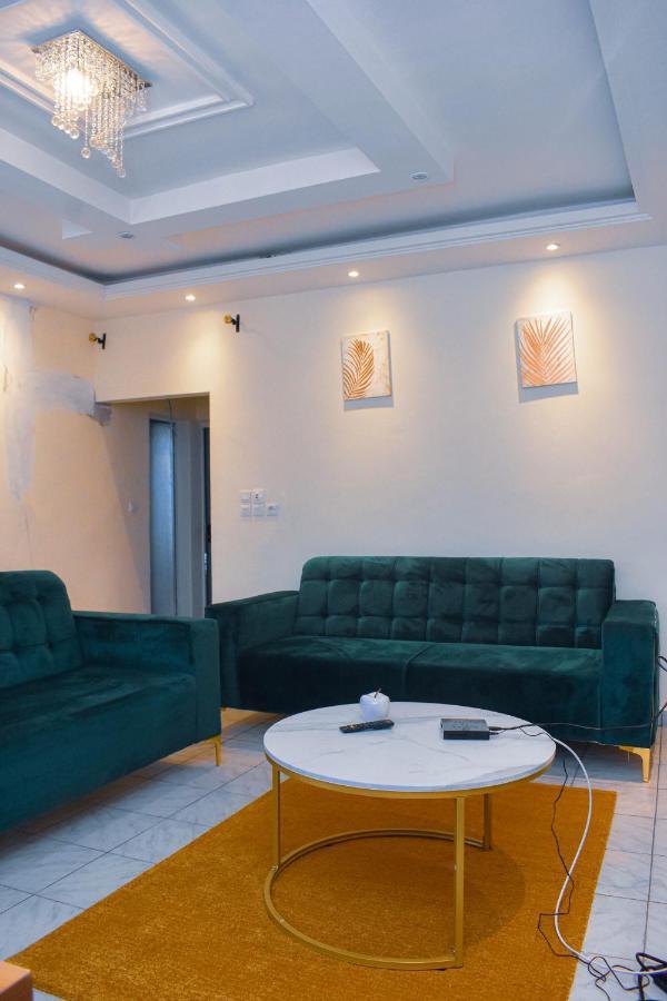 Residence Deluxe Yaoundé Buitenkant foto