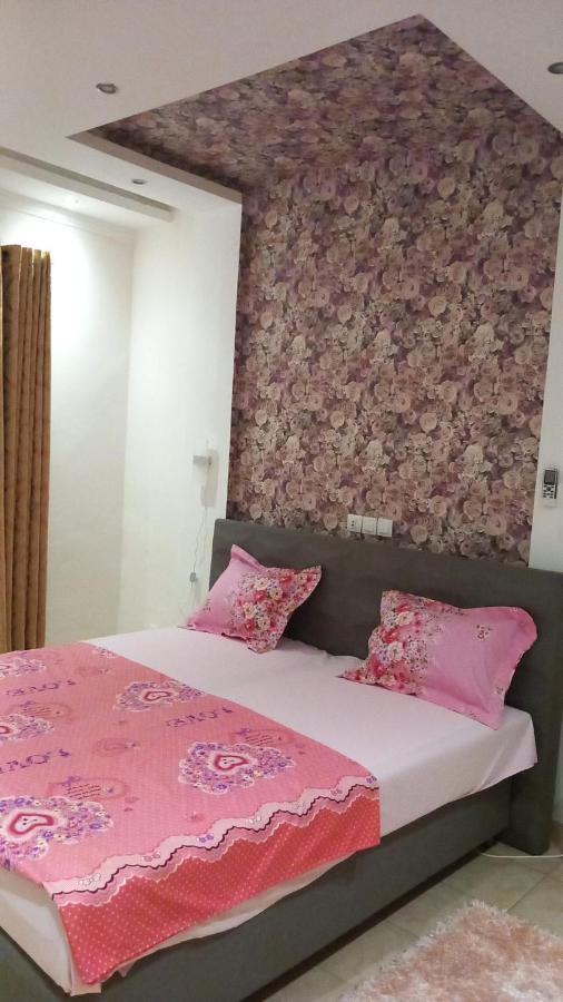 Residence Deluxe Yaoundé Buitenkant foto
