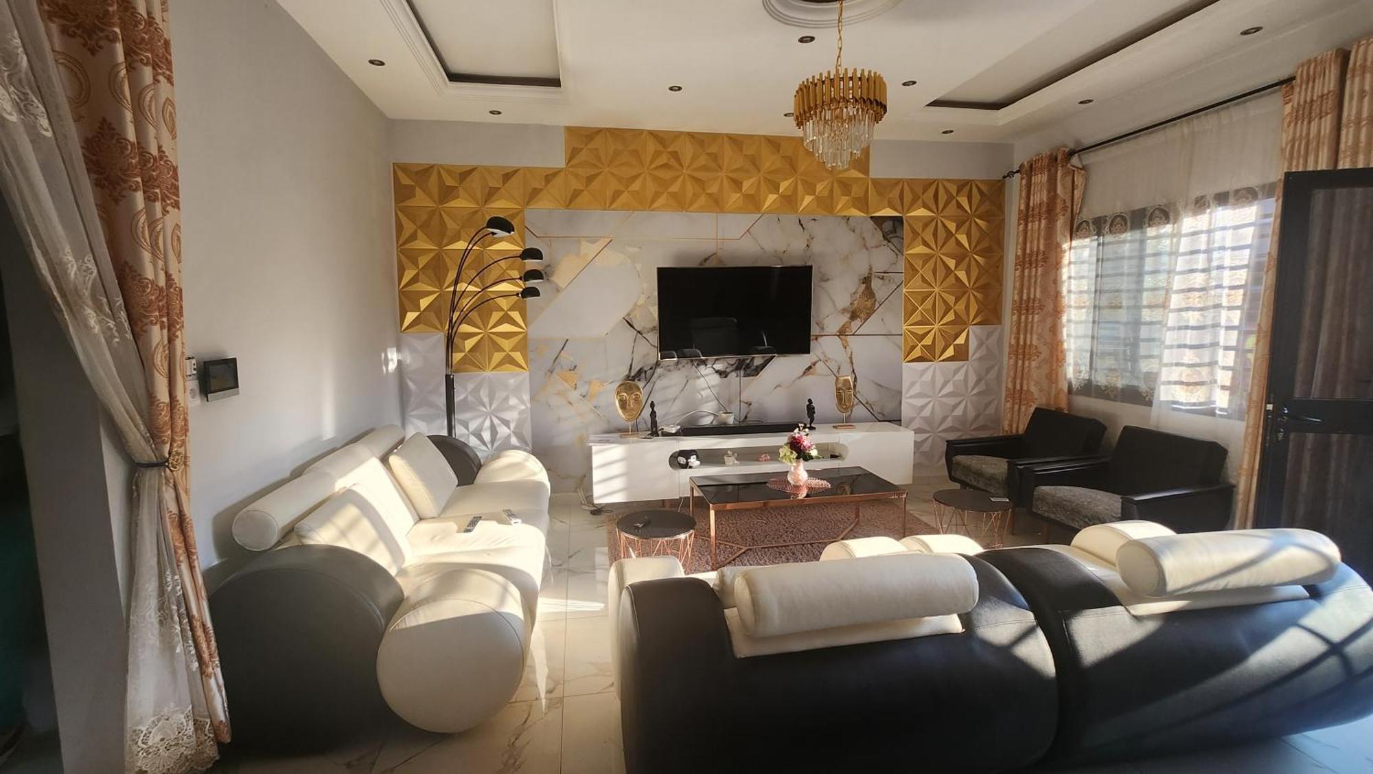 Residence Deluxe Yaoundé Buitenkant foto